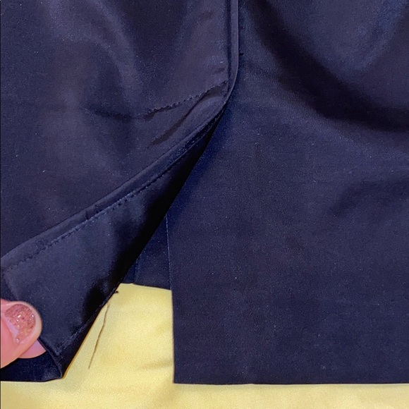 H&M skirt in black color/ size 34 /polyester m - Picture 7 of 11